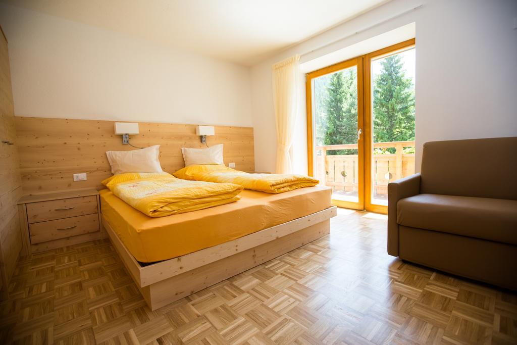 Appartamenti Genziana La Villa  Phòng bức ảnh
